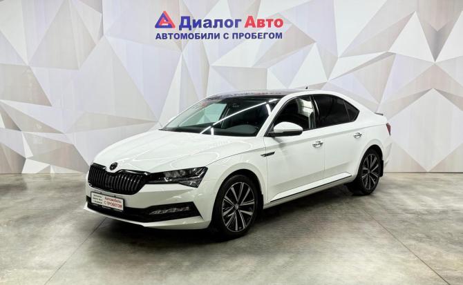 Skoda Superb III Рестайлинг с пробегом 2024 года, цена 4 500 000 рублей, 7025 км, лифтбек, Автокод Объявления