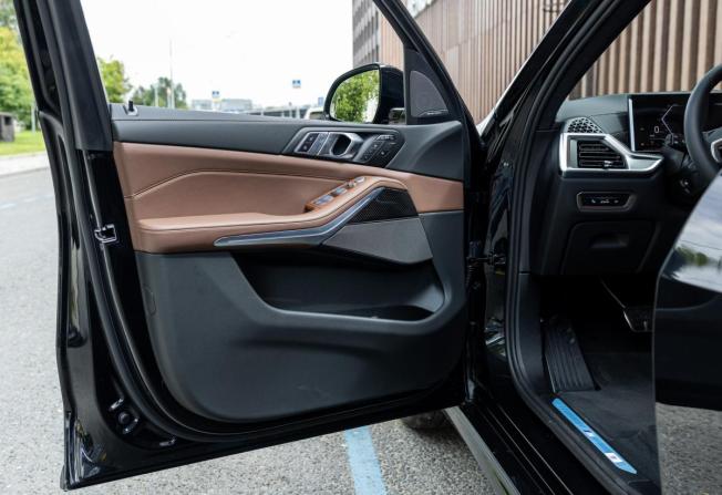 Новый BMW X7 I (G07) Рестайлинг 2025 года, цена 20 789 600 рублей, внедорожник, Автокод Объявления