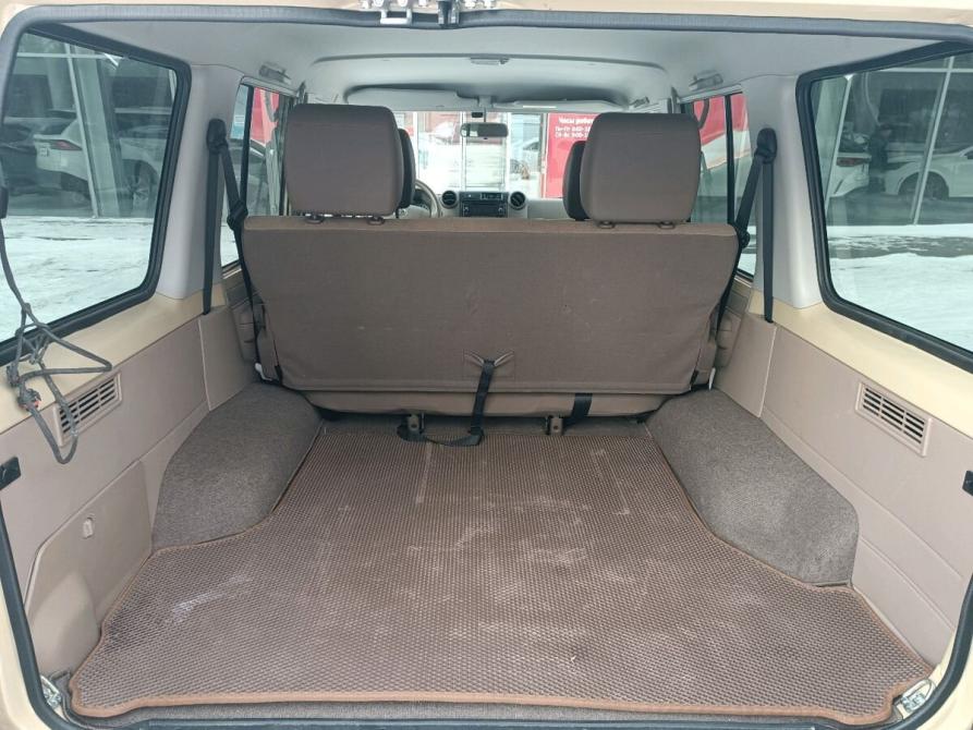 Toyota Land Cruiser 70 Series Рестайлинг 1 Ростов-на-Дону  - изображение 14