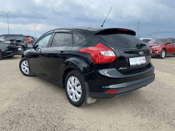 Ford Focus III с пробегом 2011 года, цена 699 000 рублей, 242606 км, хэтчбек, Автокод Объявления