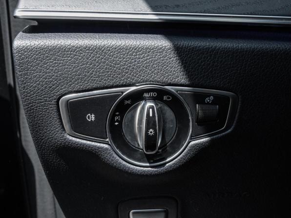 Mercedes-Benz E-Класс V (W213 S213 C238) Рестайлинг с пробегом 2021 года, цена 5 100 000 рублей, 37017 км, седан, Автокод Объявления