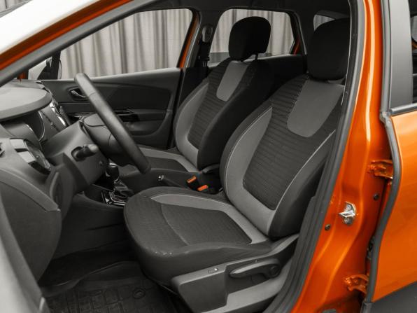 Renault Kaptur I с пробегом 2017 года, цена 1 230 000 рублей, 98994 км, внедорожник, Автокод Объявления
