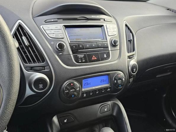 Hyundai ix35 I с пробегом 2010 года, цена 1 150 000 рублей, 156279 км, внедорожник, Автокод Объявления
