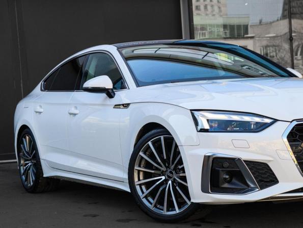 Audi A5 II (F5) Рестайлинг с пробегом 2021 года, цена 4 350 000 рублей, 72013 км, лифтбек, Автокод Объявления