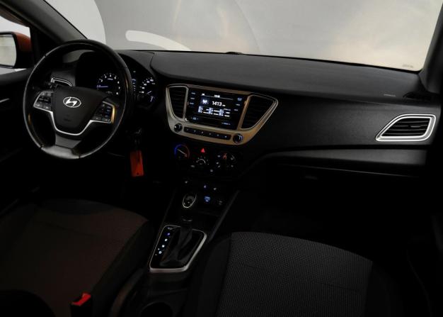 Hyundai Solaris II с пробегом 2019 года, цена 1 195 000 рублей, 167000 км, седан, Автокод Объявления