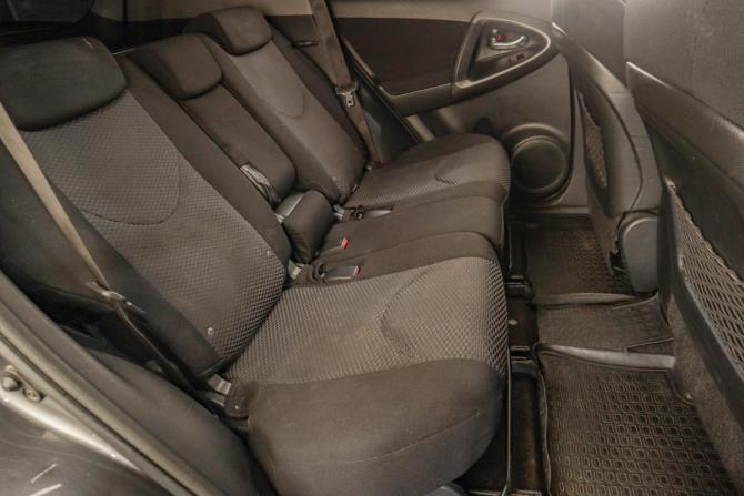 Toyota RAV4 III (XA30) Рестайлинг с пробегом 2012 года, цена 1 379 000 рублей, 202000 км, внедорожник, Автокод Объявления