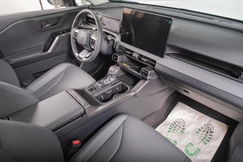 Toyota RAV4 V (XA50) Томск  - изображение 18