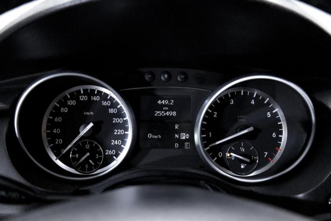 Mercedes-Benz R-Класс I Рестайлинг 2 с пробегом 2011 года, цена 1 590 000 рублей, 255498 км, минивэн, Автокод Объявления