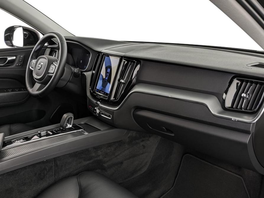 Volvo XC60 II Рестайлинг Москва  - изображение 13
