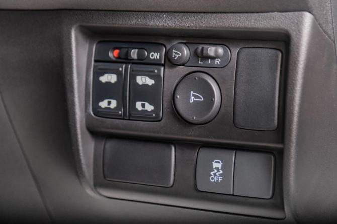 Honda Freed I с пробегом 2013 года, цена 1 249 000 рублей, 95000 км, компактвэн, Автокод Объявления