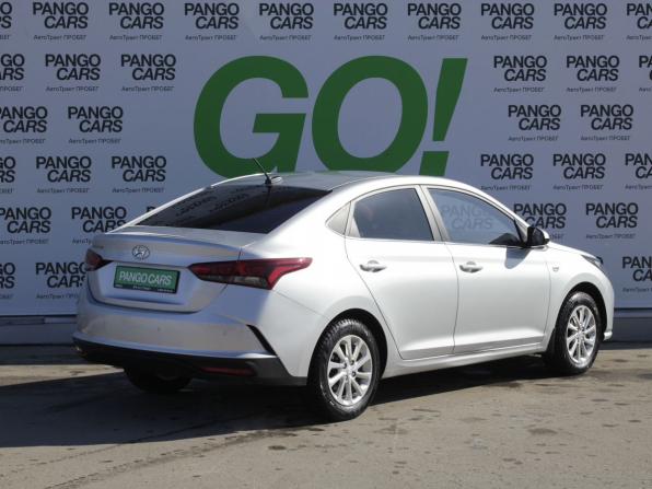 Hyundai Solaris II с пробегом 2020 года, цена 1 430 000 рублей, 60186 км, седан, Автокод Объявления