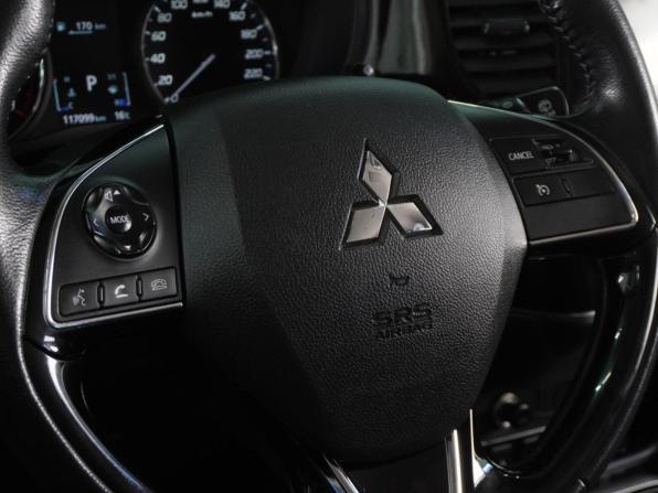 Mitsubishi Outlander III Рестайлинг 3 с пробегом 2019 года, цена 1 929 000 рублей, 117099 км, внедорожник, Автокод Объявления