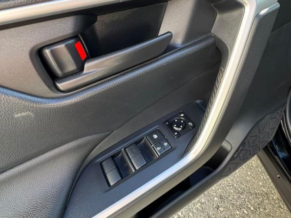 Toyota RAV4 V (XA50) с пробегом 2020 года, цена 2 819 000 рублей, 128045 км, внедорожник, Автокод Объявления