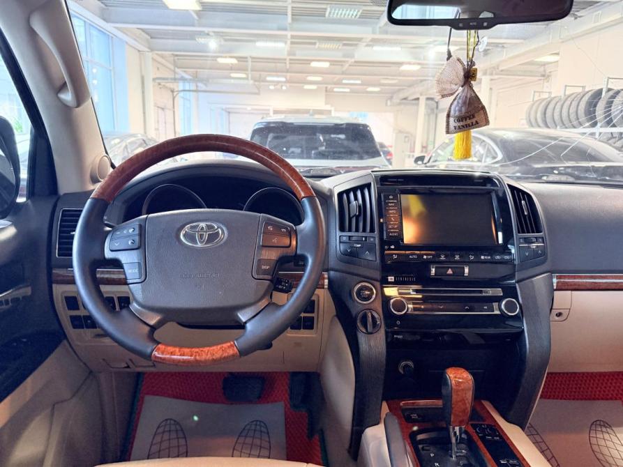 Toyota Land Cruiser 200 Series Рестайлинг 1 Челябинск  - изображение 11