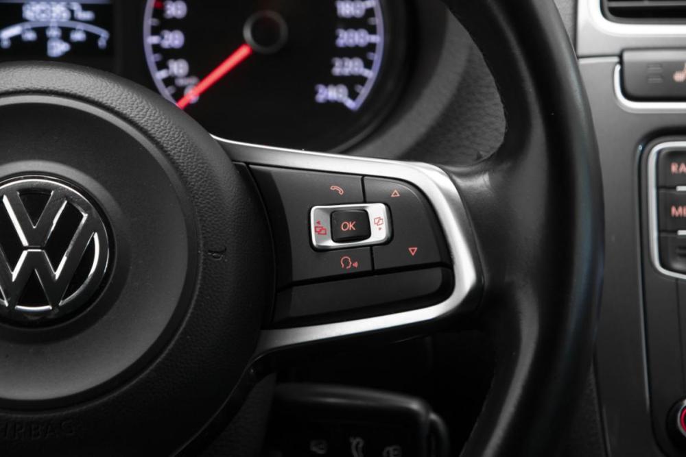 Volkswagen Polo V Рестайлинг Москва  - изображение 17