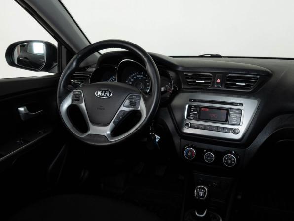 Kia Rio III Рестайлинг с пробегом 2016 года, цена 1 049 000 рублей, 125421 км, седан, Автокод Объявления