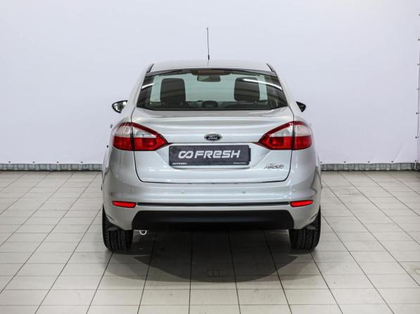 Ford Fiesta Mk6 Рестайлинг с пробегом 2016 года, цена 1 170 000 рублей, 28210 км, седан, Автокод Объявления