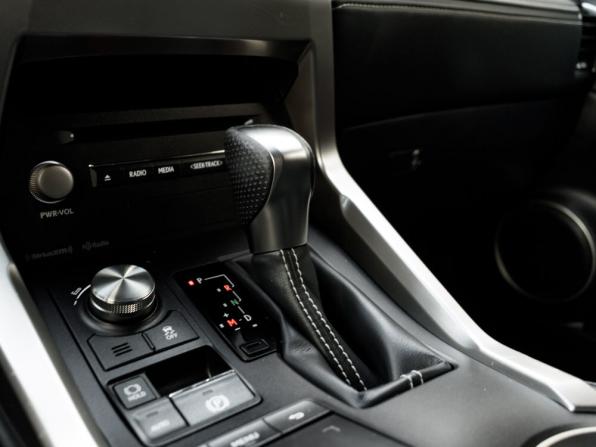 Lexus NX I Рестайлинг с пробегом 2018 года, цена 3 100 000 рублей, 91737 км, внедорожник, Автокод Объявления