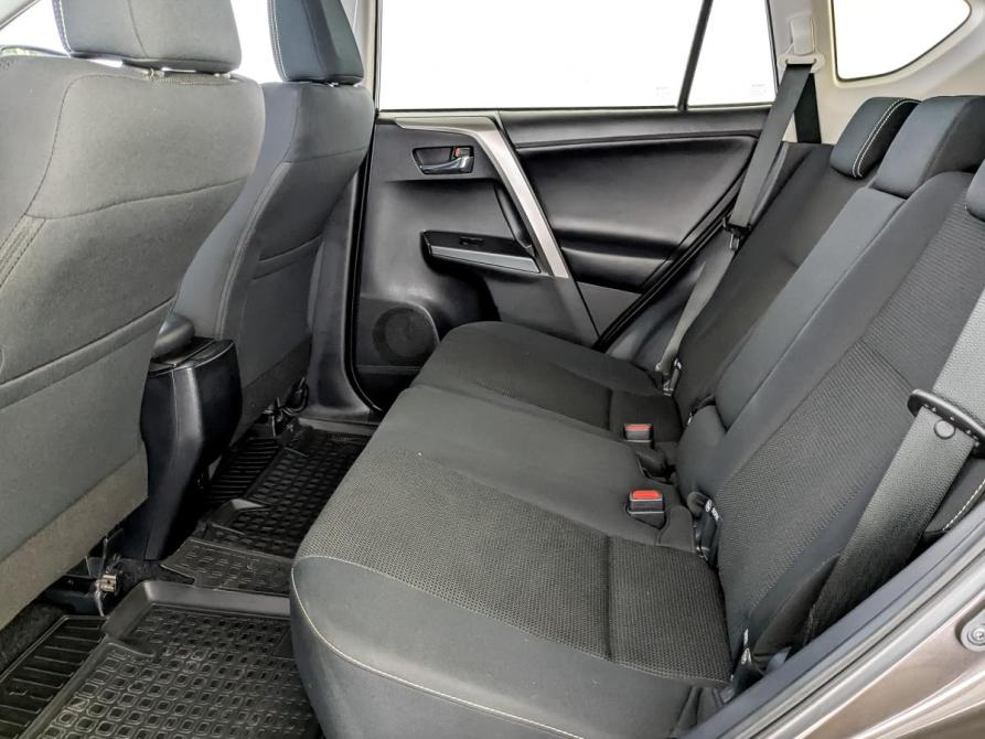 Toyota RAV4 IV (XA40) Рестайлинг Москва  - изображение 13