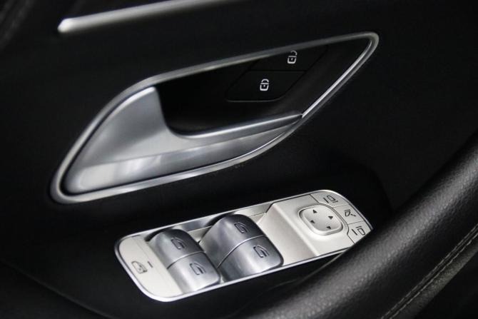 Mercedes-Benz GLE II (V167) с пробегом 2019 года, цена 5 455 550 рублей, 131865 км, внедорожник, Автокод Объявления