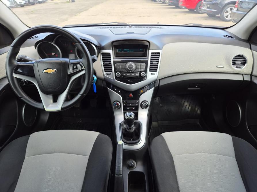 Chevrolet Cruze I Рестайлинг Саратов  - изображение 31