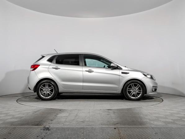 Kia Rio III Рестайлинг с пробегом 2015 года, цена 1 149 000 рублей, 62134 км, хэтчбек, Автокод Объявления