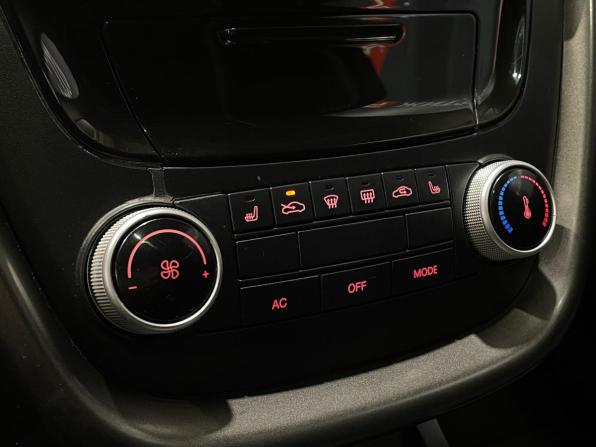 FAW Besturn X80 I с пробегом 2017 года, цена 998 000 рублей, 111877 км, внедорожник, Автокод Объявления
