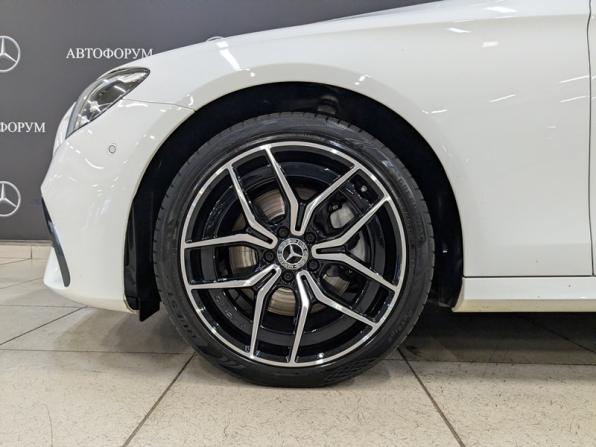 Mercedes-Benz E-Класс V (W213 S213 C238) Рестайлинг с пробегом 2021 года, цена 4 350 000 рублей, 70800 км, седан, Автокод Объявления