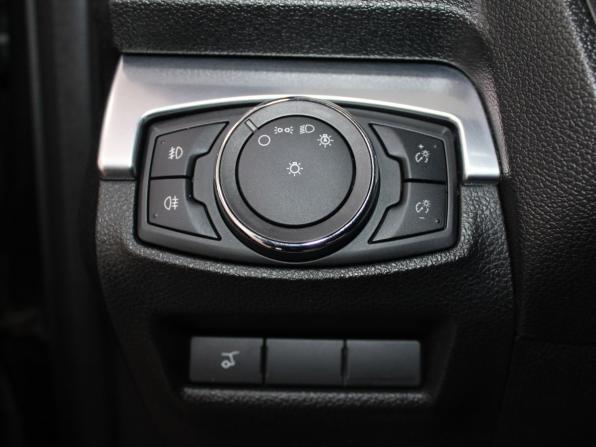 Ford Explorer V Рестайлинг с пробегом 2018 года, цена 2 999 900 рублей, 115571 км, внедорожник, Автокод Объявления