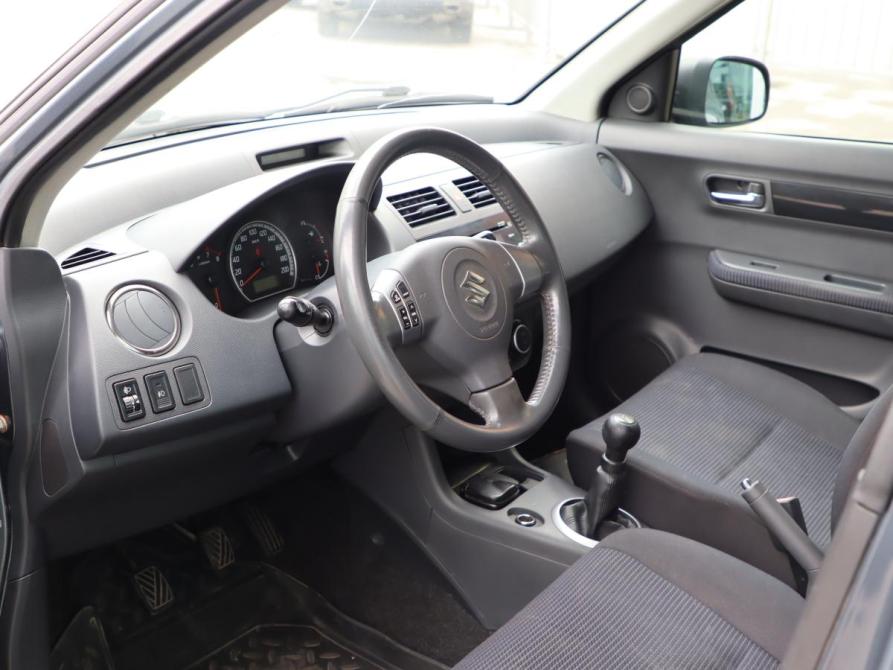 Suzuki Swift III Санкт-Петербург  - изображение 10