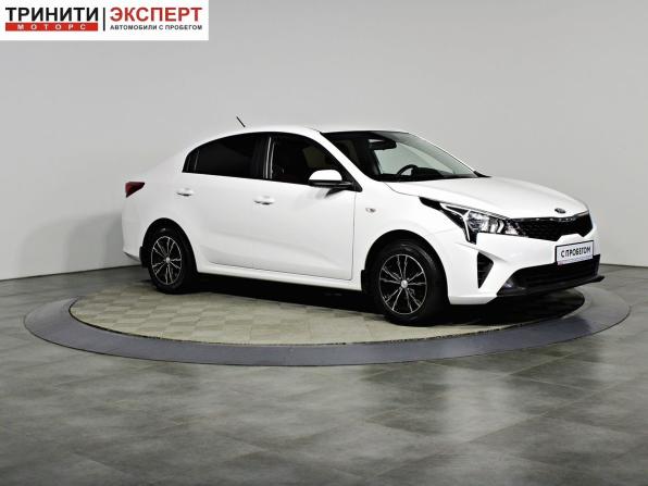 Kia Rio IV Рестайлинг с пробегом 2021 года, цена 1 897 000 рублей, 61291 км, седан, Автокод Объявления