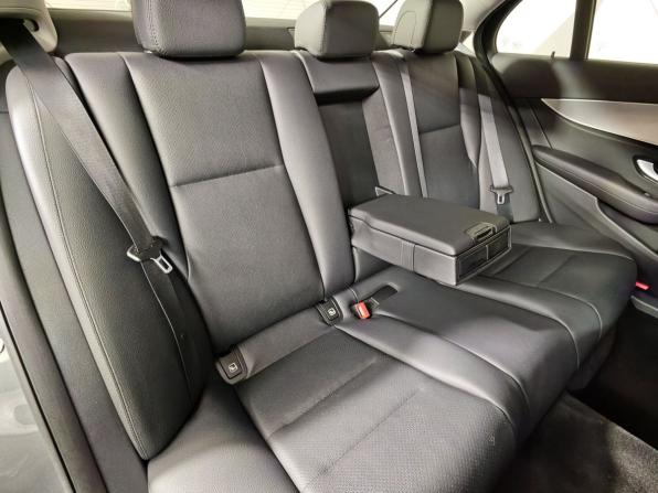 Mercedes-Benz E-Класс V (W213 S213 C238) Рестайлинг с пробегом 2020 года, цена 3 650 000 рублей, 39294 км, седан, Автокод Объявления
