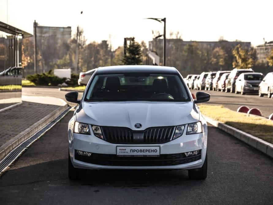 Skoda Octavia III (A7) Рестайлинг Санкт-Петербург  - изображение 4