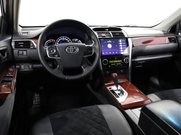 Toyota Camry VII (XV50) с пробегом 2012 года, цена 1 599 000 рублей, 193123 км, седан, Автокод Объявления