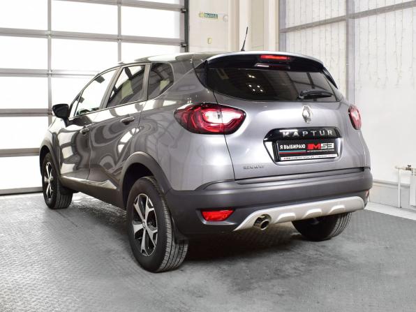 Renault Kaptur I с пробегом 2018 года, цена 1 250 999 рублей, 116954 км, внедорожник, Автокод Объявления