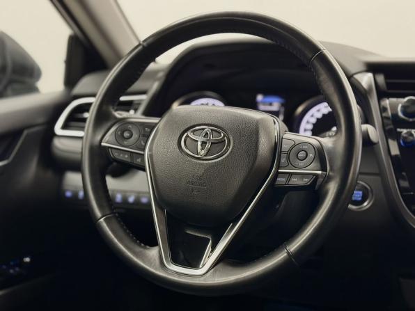 Toyota Camry VIII (XV70) с пробегом 2019 года, цена 3 220 000 рублей, 44500 км, седан, Автокод Объявления