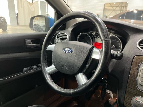 Ford Focus II Рестайлинг с пробегом 2008 года, цена 530 000 рублей, 203387 км, седан, Автокод Объявления