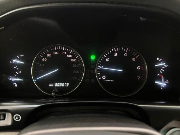 Toyota Land Cruiser 100 Series Рестайлинг 2 с пробегом 2006 года, цена 2 650 000 рублей, 300672 км, внедорожник, Автокод Объявления