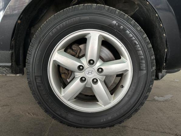 Hyundai Santa Fe II с пробегом 2008 года, цена 780 000 рублей, 348085 км, внедорожник, Автокод Объявления