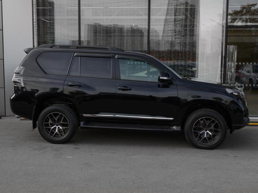 Toyota Land Cruiser Prado 150 Series Рестайлинг 2 Москва  - изображение 4