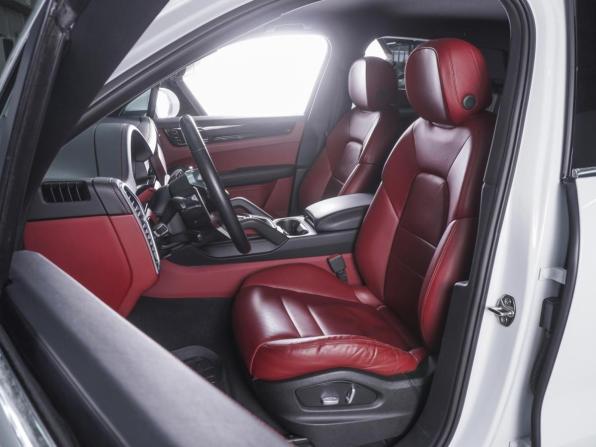 Porsche Cayenne III с пробегом 2018 года, цена 7 780 000 рублей, 38588 км, внедорожник, Автокод Объявления