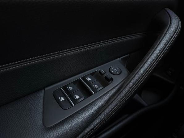 BMW 5 серии VII (G30/G31/G38) с пробегом 2018 года, цена 3 130 000 рублей, 129871 км, седан, Автокод Объявления