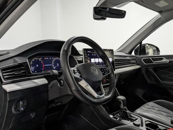 Volkswagen Tiguan II Рестайлинг (China Market) с пробегом 2023 года, цена 4 240 000 рублей, 28088 км, внедорожник, Автокод Объявления