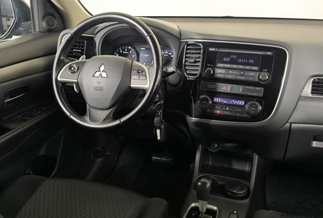 Mitsubishi Outlander II Рестайлинг с пробегом 2013 года, цена 1 325 000 рублей, 165589 км, внедорожник, Автокод Объявления