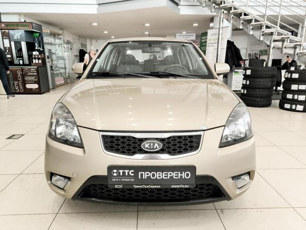 Kia Rio II Рестайлинг с пробегом 2011 года, цена 450 000 рублей, 249835 км, хэтчбек, Автокод Объявления
