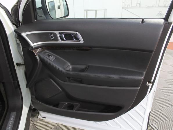 Ford Explorer V с пробегом 2014 года, цена 1 599 000 рублей, 175000 км, внедорожник, Автокод Объявления