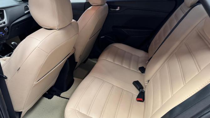 Hyundai Solaris II с пробегом 2017 года, цена 1 115 000 рублей, 121433 км, седан, Автокод Объявления