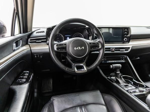 Kia K5 III с пробегом 2021 года, цена 2 268 000 рублей, 103009 км, седан, Автокод Объявления