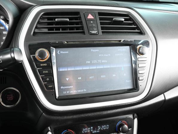 Suzuki SX4 II (S-Cross) с пробегом 2014 года, цена 1 099 000 рублей, 244117 км, хэтчбек, Автокод Объявления