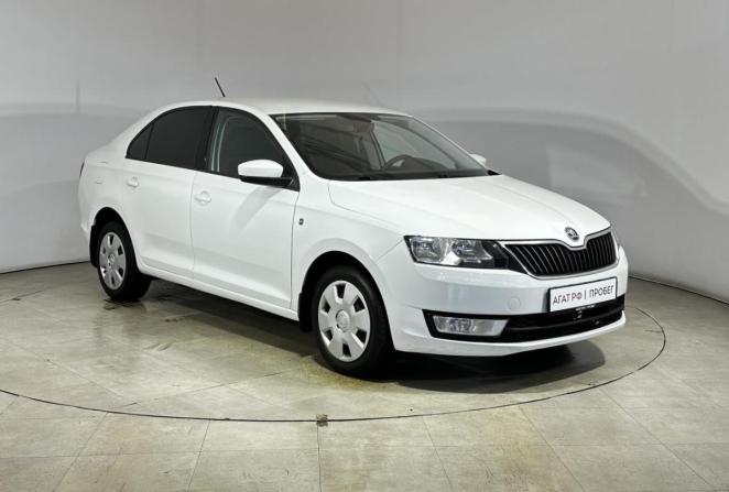 Skoda Rapid I с пробегом 2017 года, цена 1 085 000 рублей, 134223 км, лифтбек, Автокод Объявления